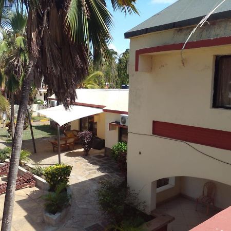 Glory Holiday Resort Mombasa Exterior photo